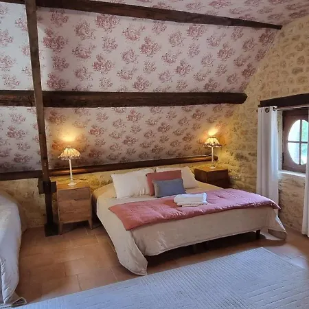 Chateau A 5 5 Salles De Bains 4 Etoiles Villa Gourdon-en-quercy