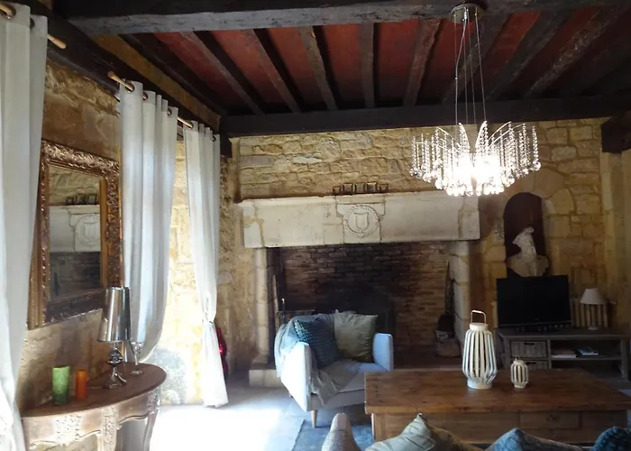 Chateau A Dans Le Lot * Gourdon-en-quercy